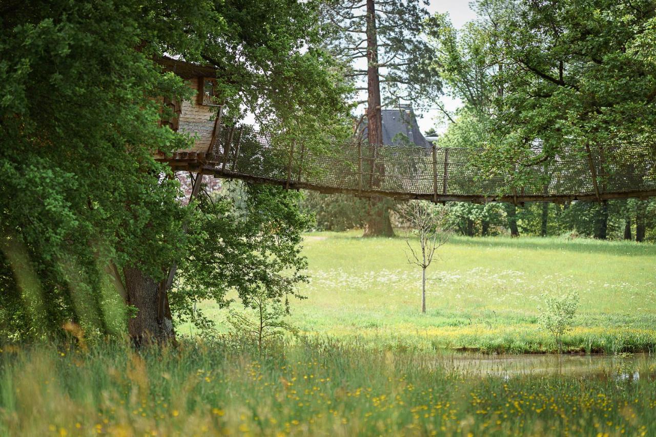 Saint-Hilaire-en-Morvan Cabane Perchee Dans Les Arbres מראה חיצוני תמונה