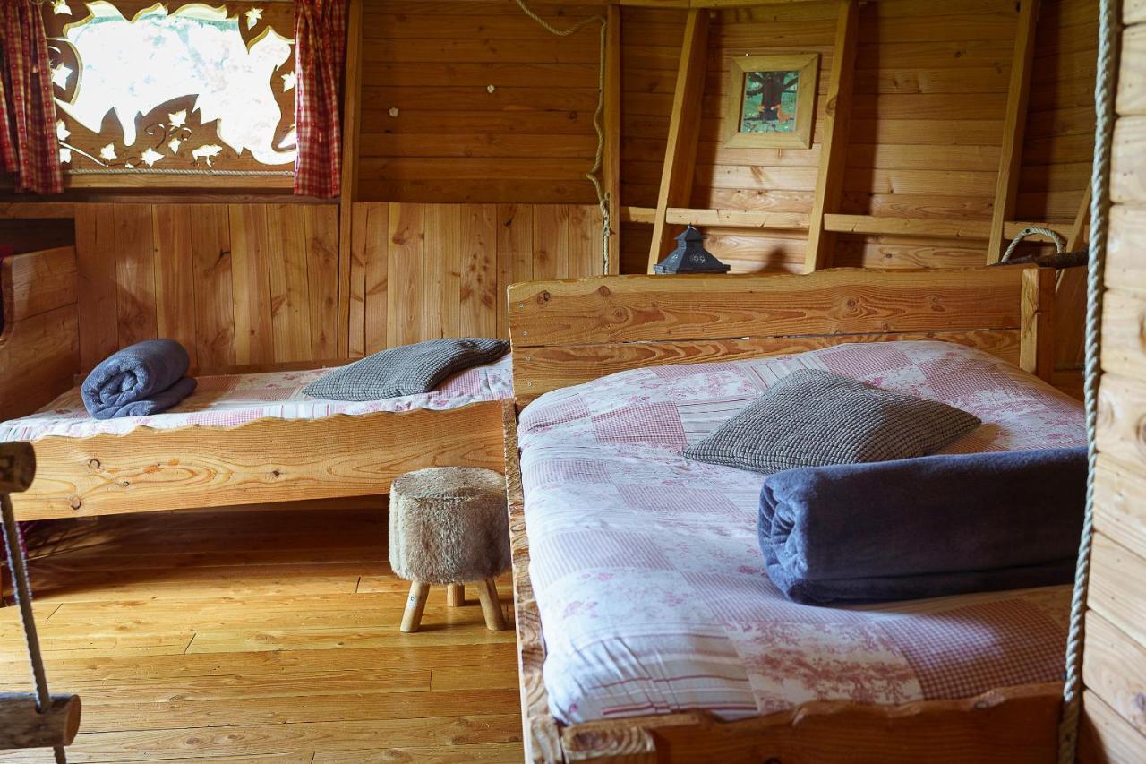 Saint-Hilaire-en-Morvan Cabane Perchee Dans Les Arbres מראה חיצוני תמונה