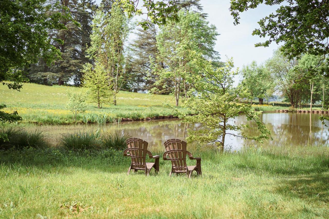 Saint-Hilaire-en-Morvan Cabane Perchee Dans Les Arbres מראה חיצוני תמונה